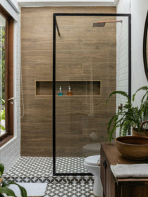 Bathroom Solutions That Actually Work: Why You Need Shower Trays