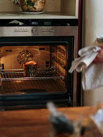 Pros and Cons of a Flatbed Microwave
