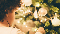 Activities to do outside with your family during Christmas!