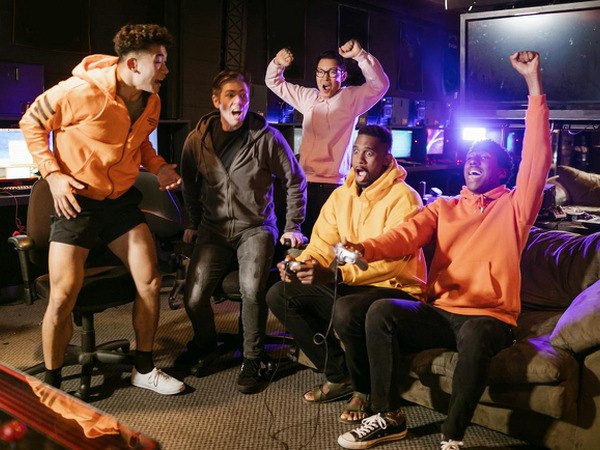 thumbnail of The Esports Fan Phenomenon: Combining Gaming and Sports